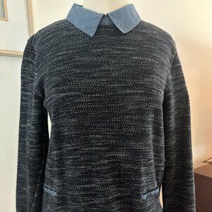 Ann Taylor Sweatshirt with collar. Size M
